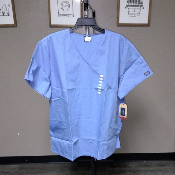 Cherokee Tops - NWT Cherokee work wear light blue scrub top size 3X